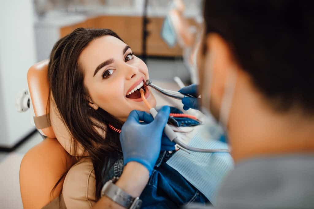 Exploring the Benefits of Cosmetic Dentistry for a Brighter Smile