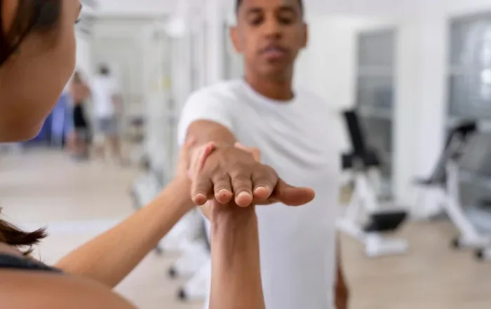 Lifestyle Changes to Help Manage Carpal Tunnel Symptoms